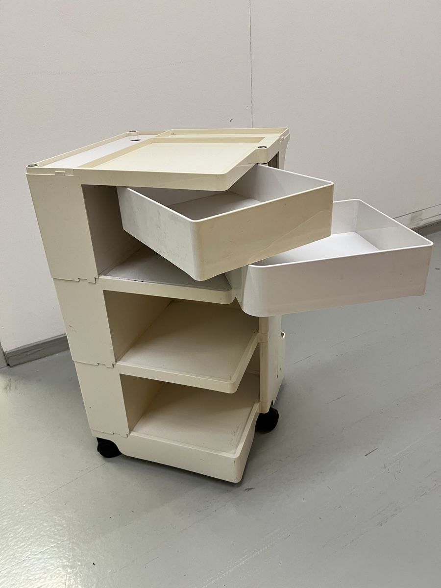 Eléments de bureau: Boby 3/2 Rollcontainer Joe Colombo Design – D'occasion à Hombrechtikon par vespa1954 9