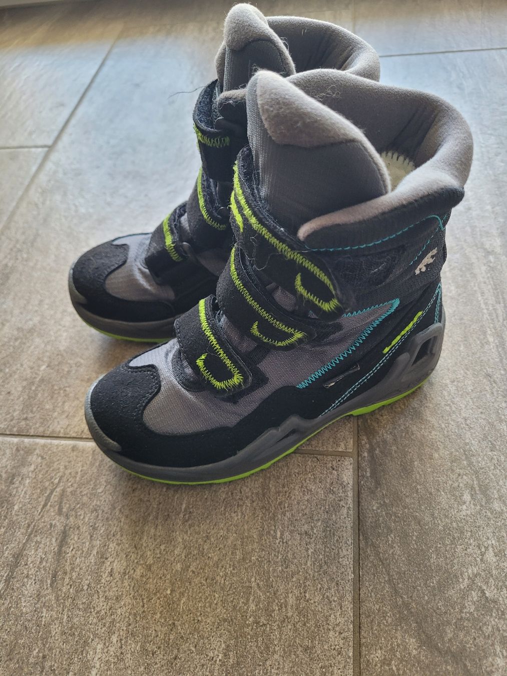Lowa Chaussures hommes: LOWA Winterschuhe Gr. 30 – D'occasion à Röthenbach i. E. par Takenya 1