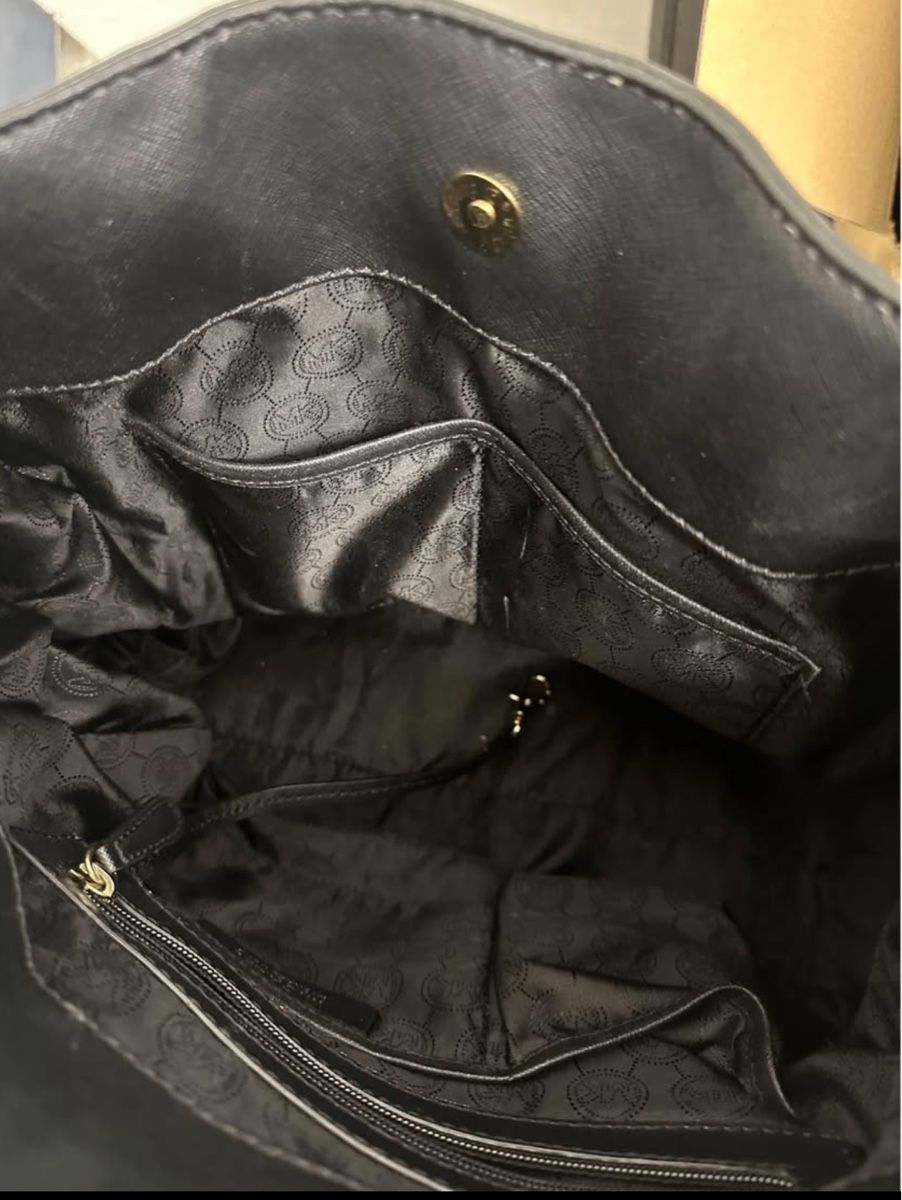 Michael Kors Taschen für Damen: Originale Michael Kors Handtasche – Gebraucht aus Wollerau von sesi2204 4