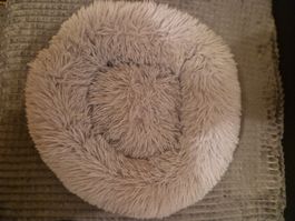 Kuscheliges Katzenbett / Hundebett. Neu.