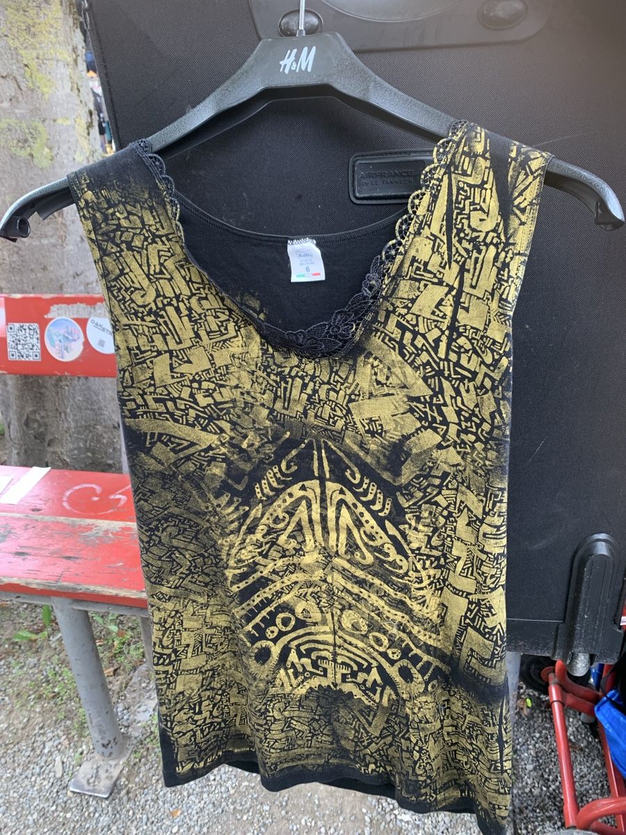 Top: Goldiges Shirt, Gr.38 – Usato da Uster venduto da Flummi