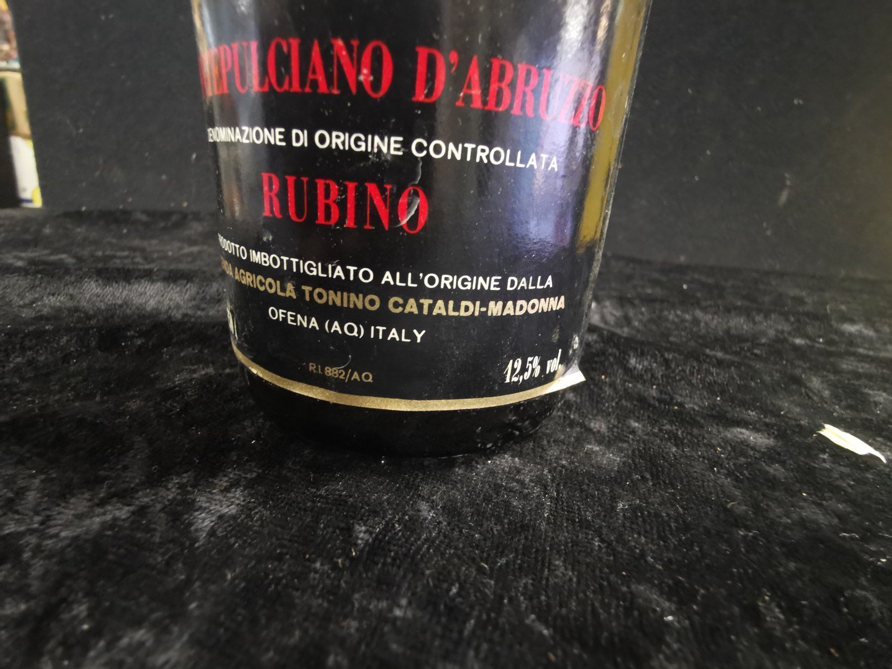 Vino: TCM MONTEPUCIANO D'ABRUZZO 1982 – Nuovo (secondo la descrizione) da Genève venduto da Leboucheoreilles 4