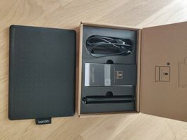Grafiktablett One S by Wacom mit Stift in OVP neuwertig