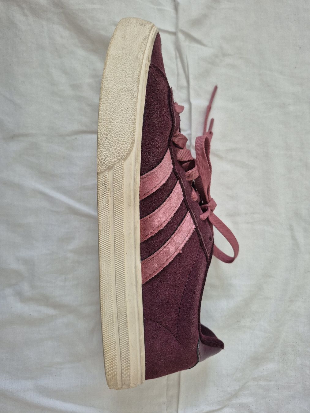 Adidas Damenschuhe: Baskets Adidas Campus bordeaux/rose – Gebraucht aus Meyrin von kka_b6jn 2