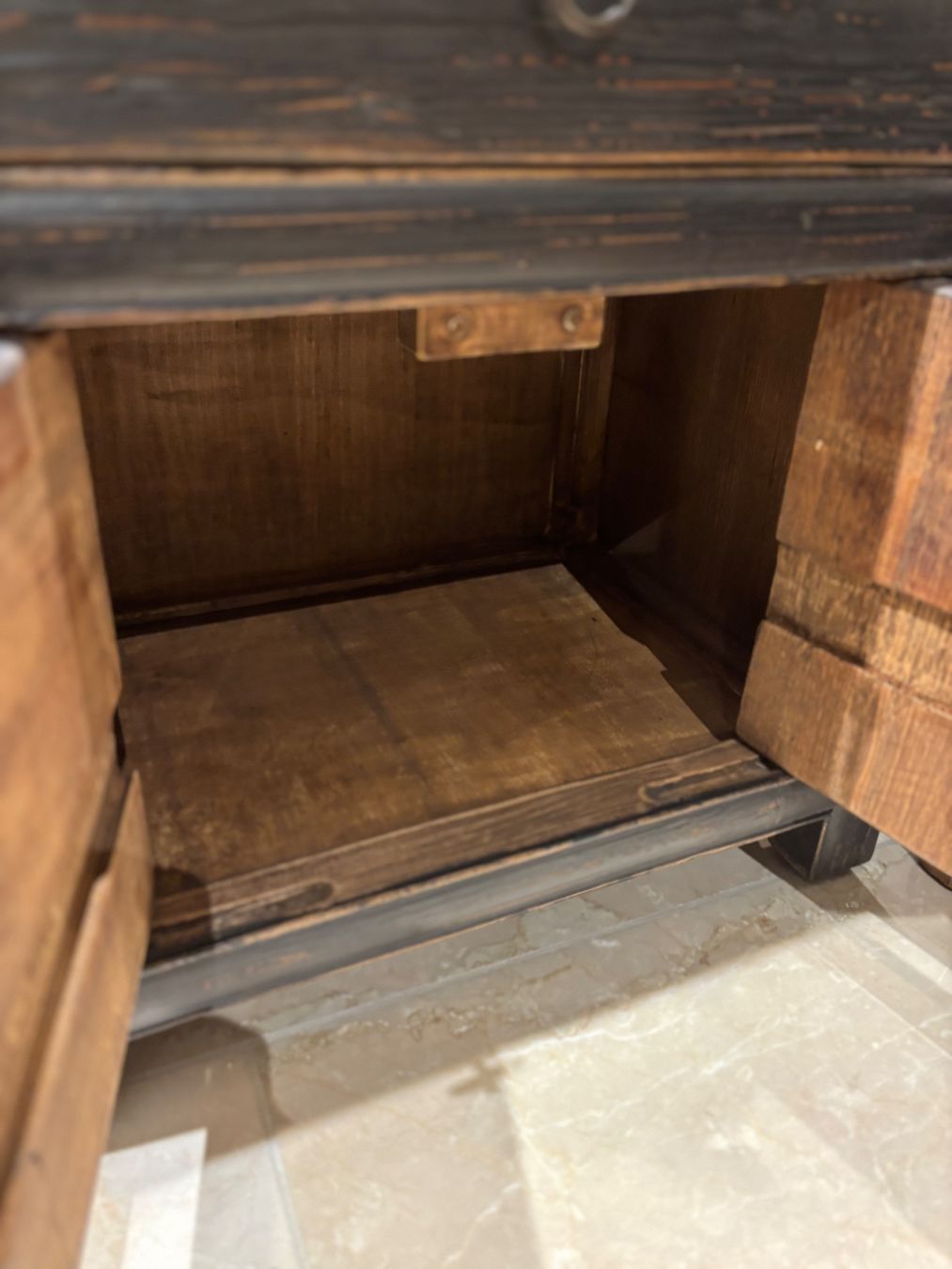 Comodini: Antiker asiatischer Nachttisch – Usato da Richterswil venduto da 0207lifestyle 4