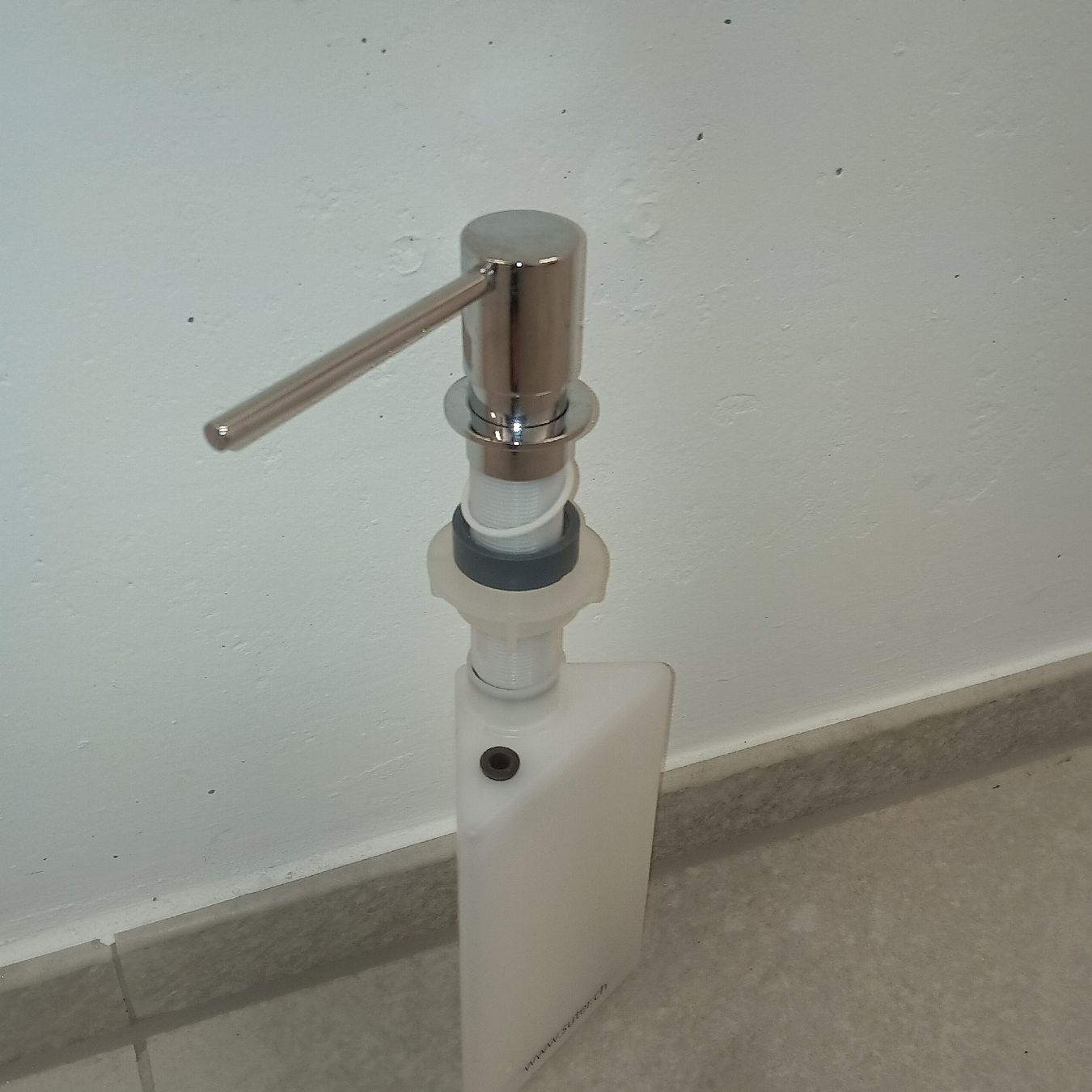 Seifenschalen: Dispenser Neu! – Neu und originalverpackt aus Stäfa von Armin_Dervic