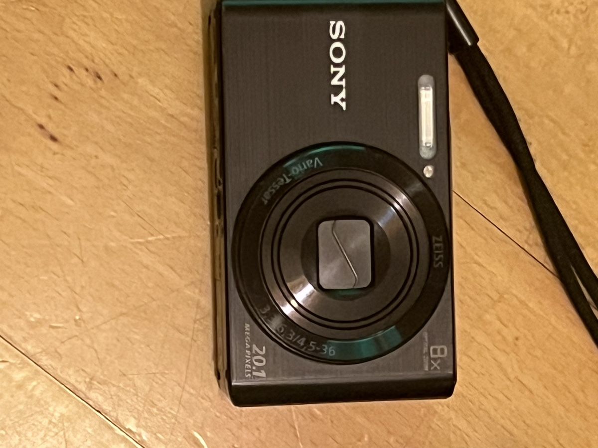 Sony Fotocamera: Sony Cyber-Shot DSC W830 – Nuovo (secondo la descrizione) da Bulle venduto da Sammobil 2