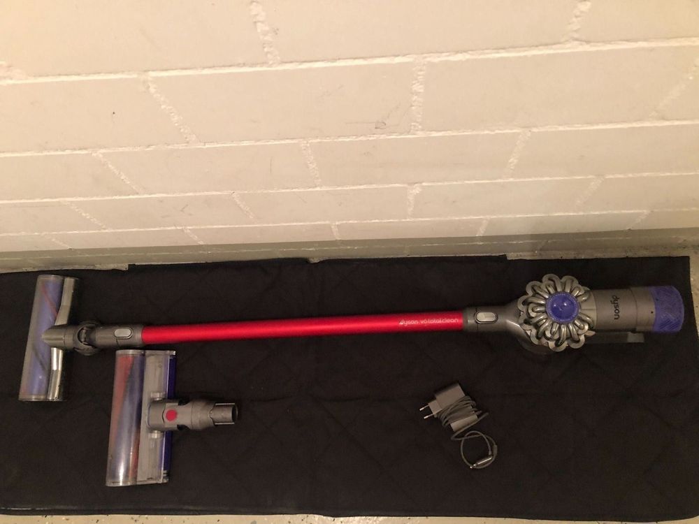 Dyson V6 total clean Handstaubsauger Kaufen auf Ricardo