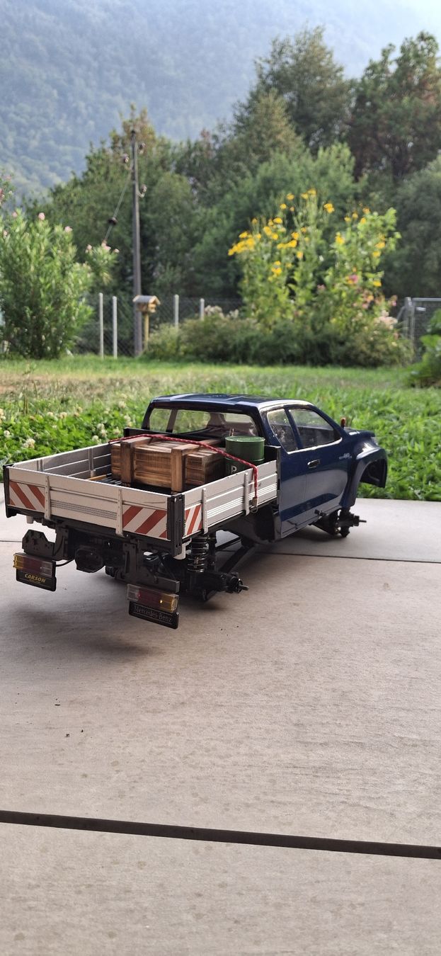Tamiya RC Modellbau: Tamiya CC-01 Toyota Hilux – Gebraucht aus Losone von 143_Vintage 1
