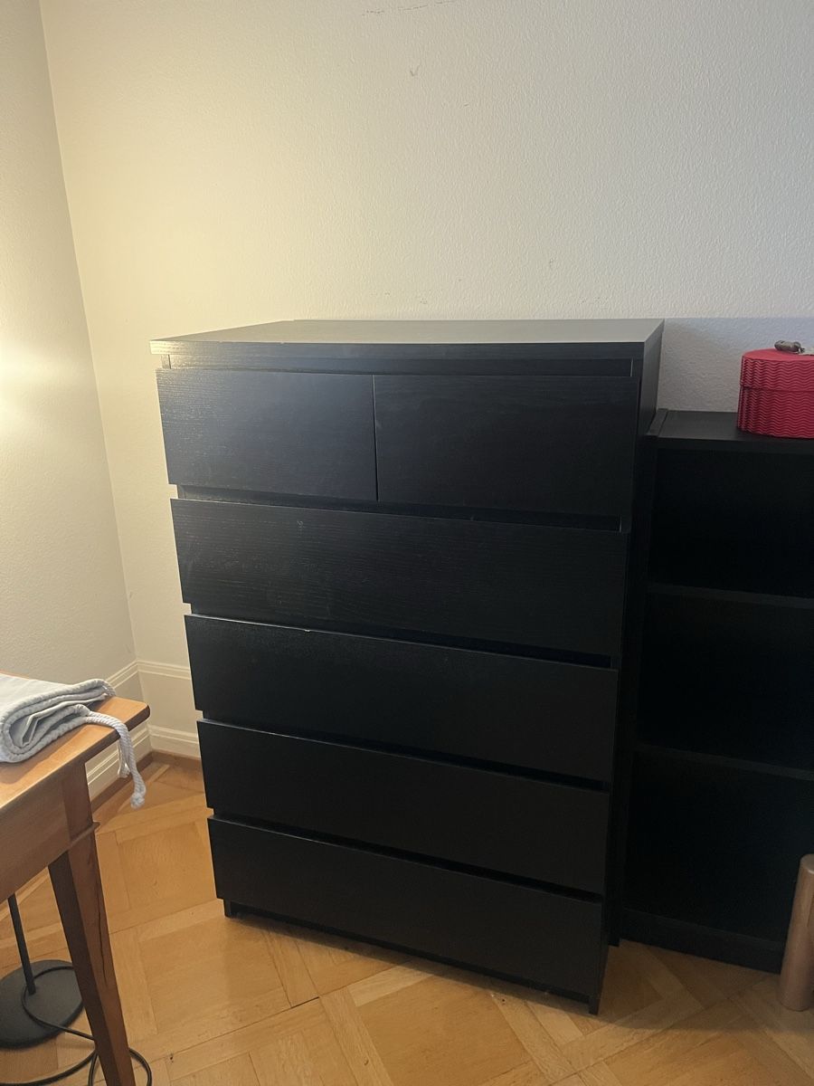 Ikea Cassettiere: Ikea Malm Kommode schwarz – Usato da Zürich venduto da aleyoyo12 1
