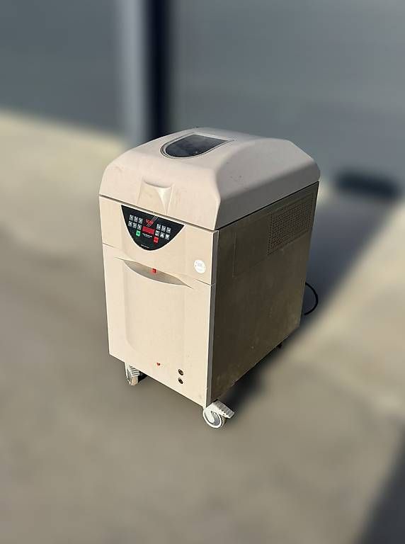Vc999 Tutte le macchine: Machine sous vide VC999 – Usato da Vétroz venduto da Polygroup 1