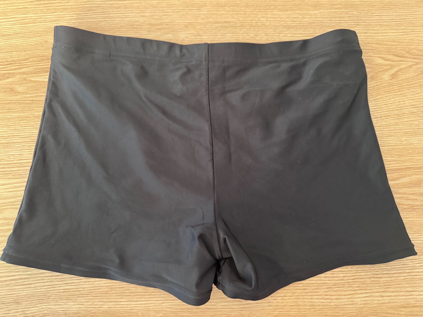 Arena Costumi da bagno: Arena Badehose, schwarz, Grösse L – Usato da Thun venduto da Dvddealer 1