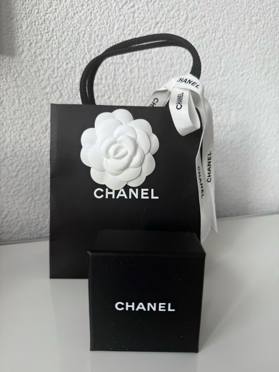 Chanel Ohrringe & -stecker: Chanel Ohrringe Perlen Gold CC Logo Ohrstecker Box – Neu (gemäss Beschreibung) aus Stettlen von Beauty-19 6