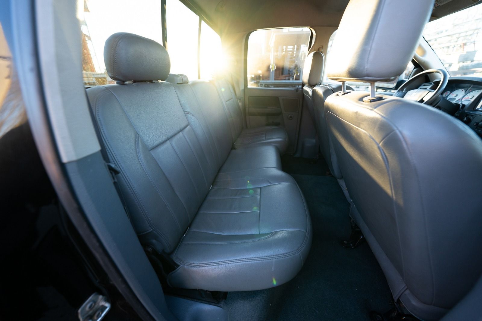Dodge Automobili: DODGE RAM 2500 / 6.7 L / 10 T AHK / EINTAUSCH MÖGLICH – Usato da Diessenhofen venduto da Chlutteri 8