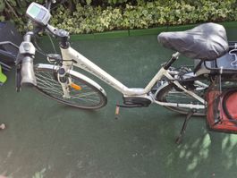 E-Bike Crosswave weiss mit Bosch Antrieb guter Zustand