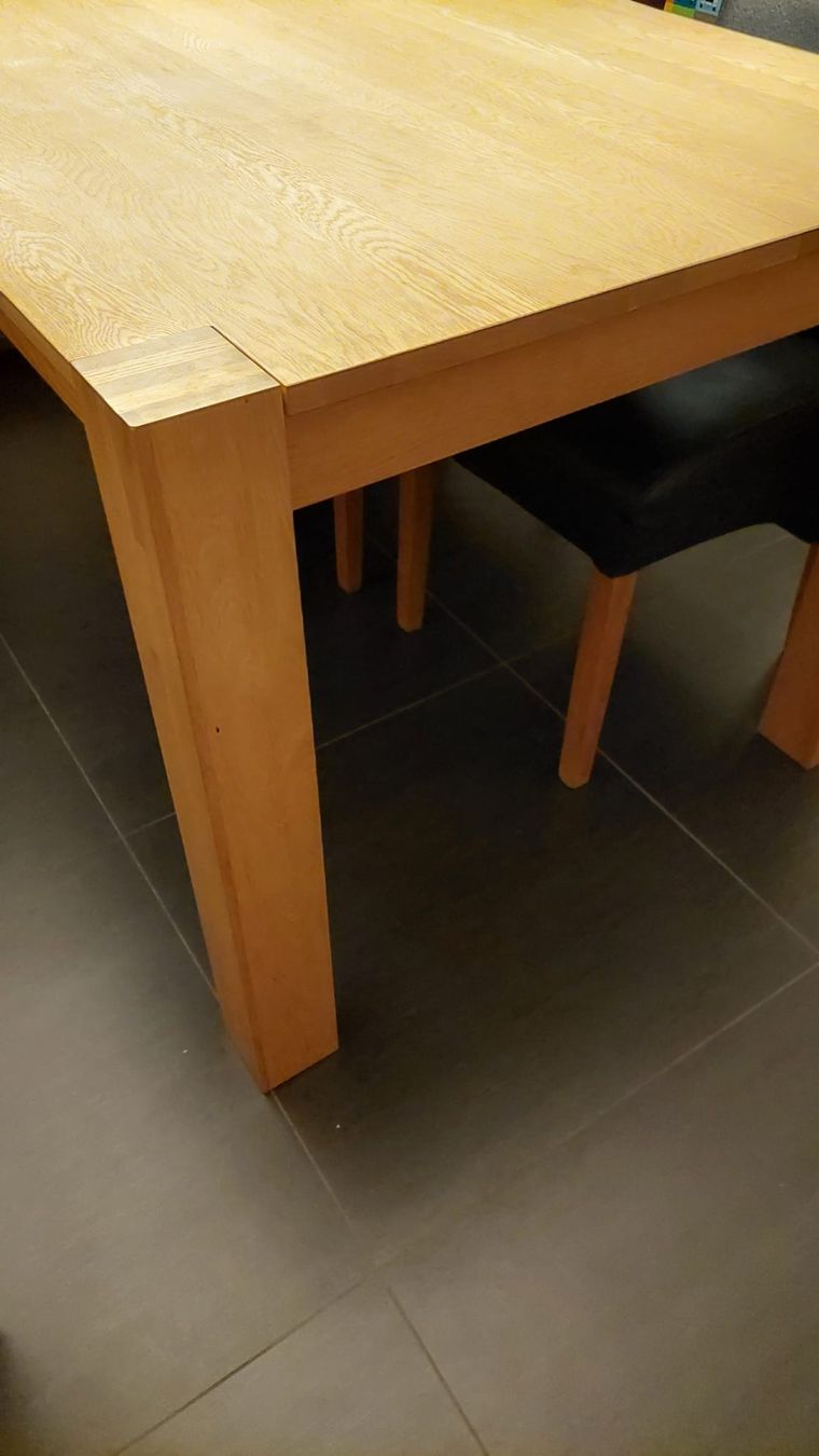 Tavoli: Eichentisch 180x90x75cm – Usato da Frauenfeld venduto da Sphinx89 1