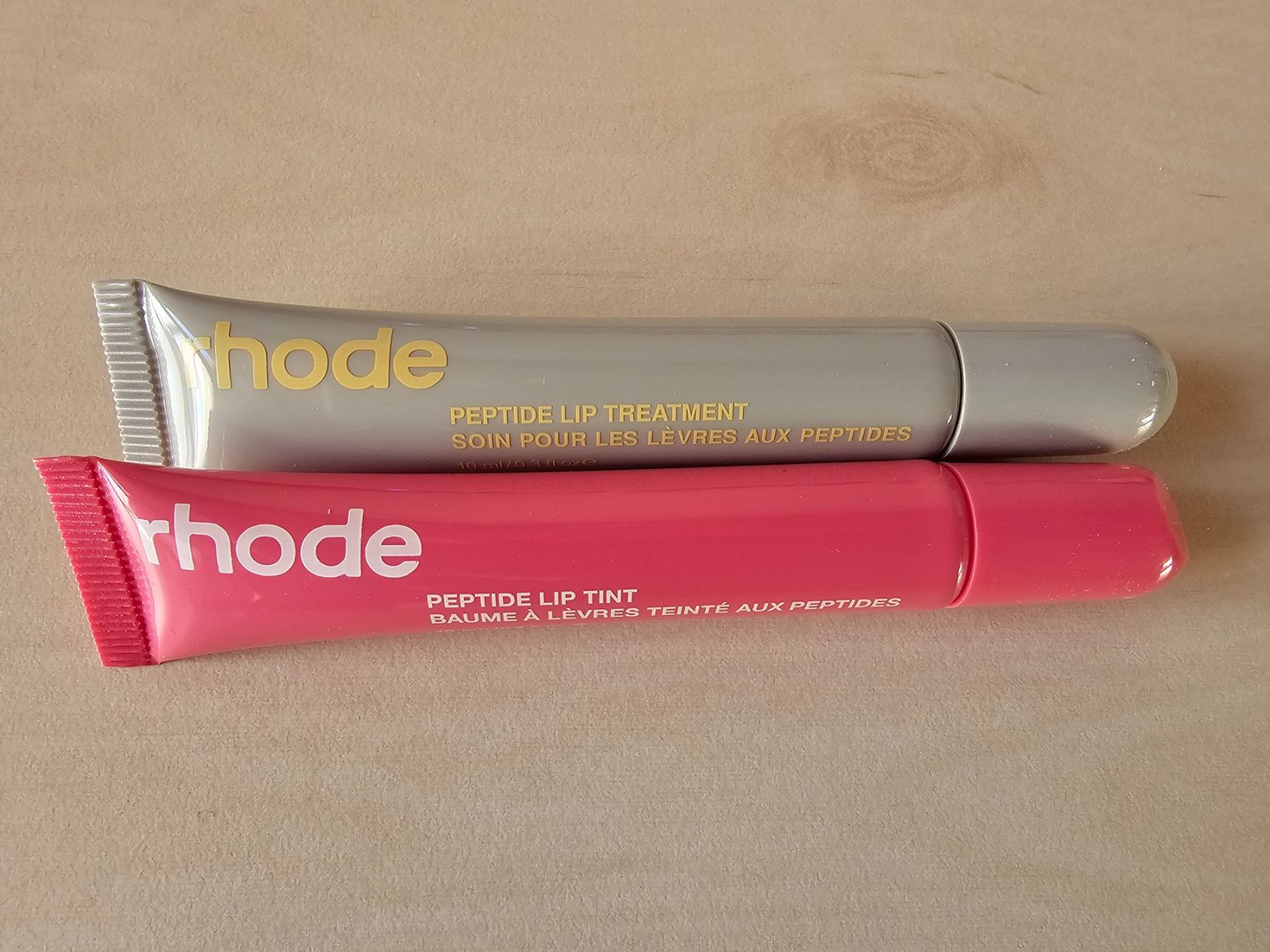 Make-up: 2 Rhode Peptide Lip Tint – Nuovo (secondo la descrizione) da Balterswil venduto da Dikdik1992