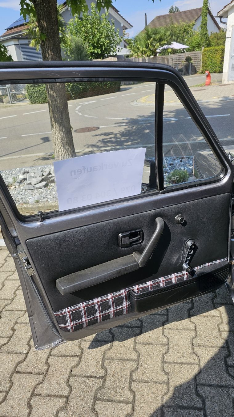 VW Automobili: VW Jetta MK1 1982 – Usato da Steckborn venduto da Adichaot 7