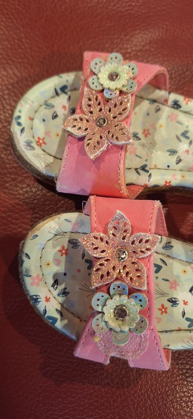 Dosenbach Scarpe per ragazze: Mädchen Sandalen, Grösse 26 – Usato da Oberägeri venduto da Runningiceman 2