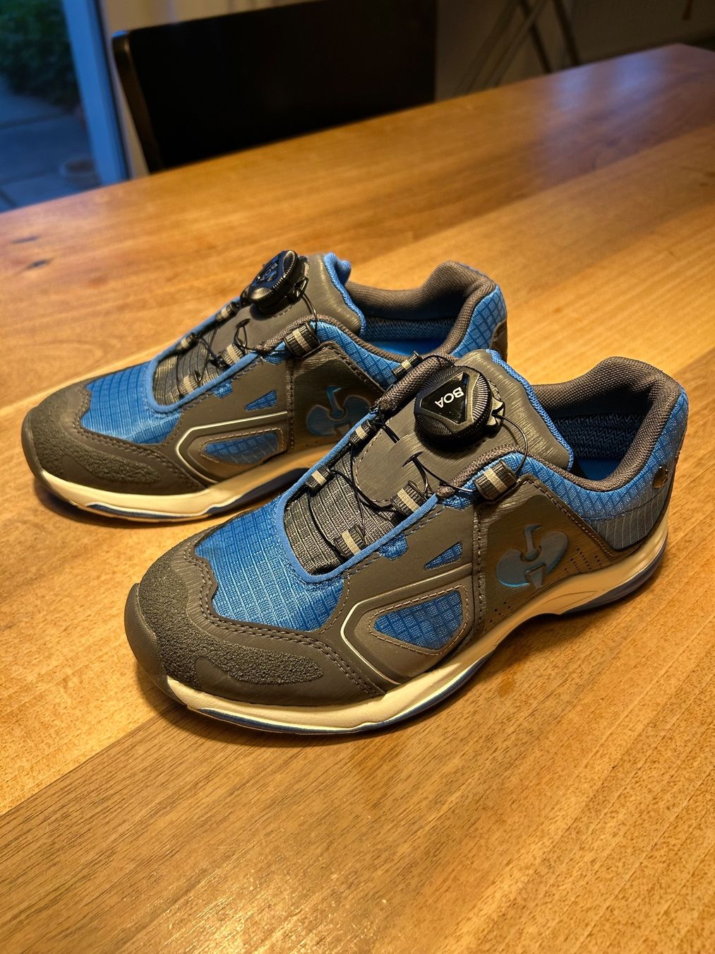 Engelbert Strauss Scarpe per ragazzi: Engelbert Strauss Allroundschuhe, Grösse 35, neuwertig – Usato da Niederrohrdorf venduto da Mirjam3056 3