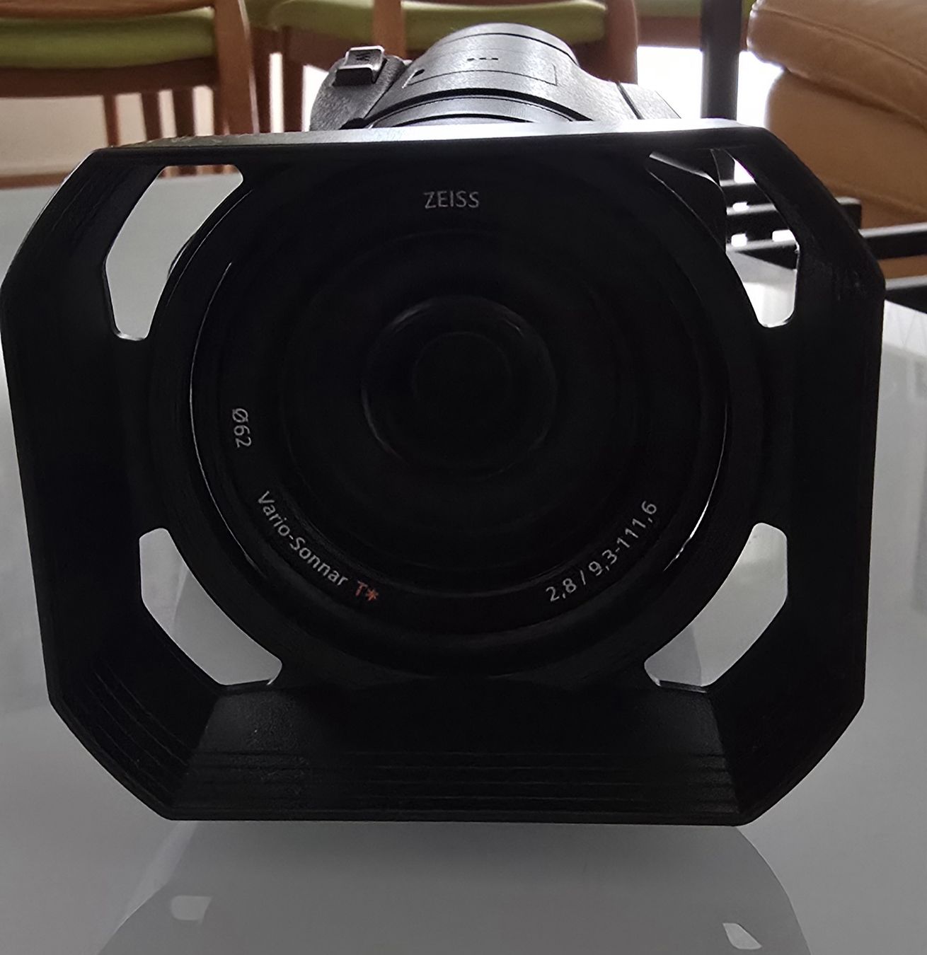 Sony Videocamere: Sony FDR-AX100 Camcorder  – Usato da Ostermundigen venduto da hansuelipeterli 1