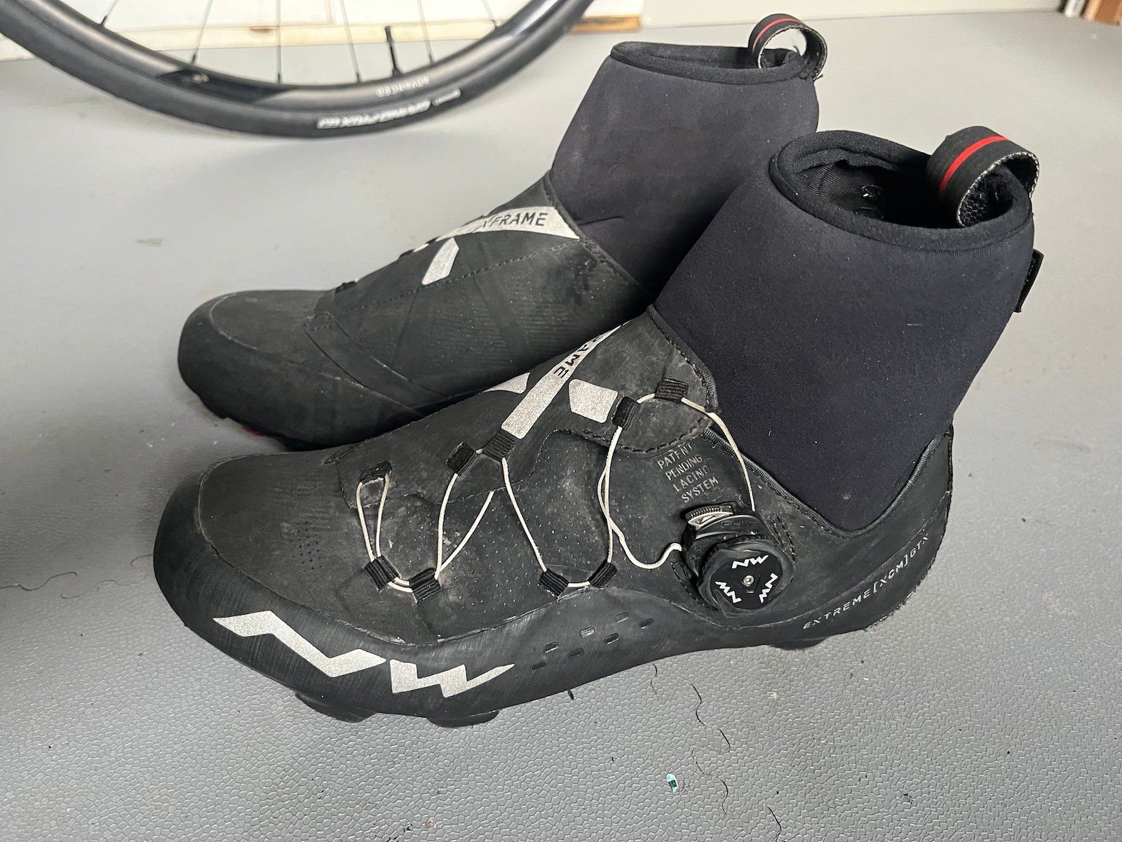 Northwave Scarpe da uomo: Winterschuhe Northwave Extreme XCM GTX Gr. 41 – Usato da Massongex venduto da thn311 2
