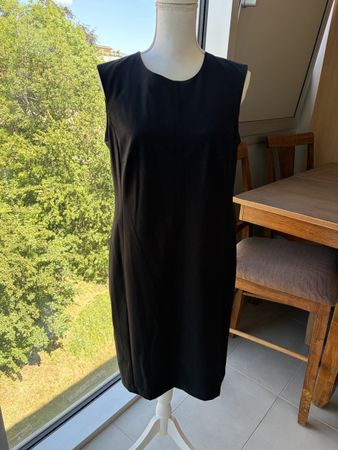 Esprit - Classic straight black dress Size 42