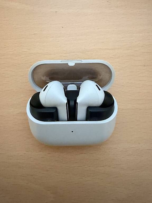 Samsung Cuffie: Galaxy Buds3 FE – Usato da Locarno venduto da pet_wzt8 1