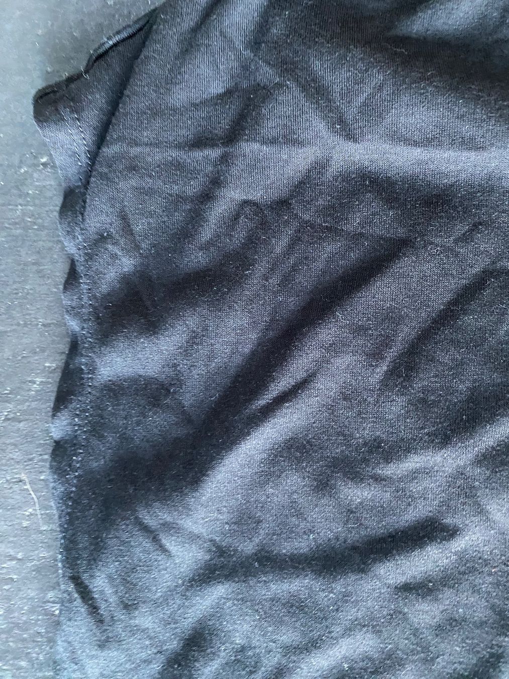 H&M T-shirt: Sportshirt H&M schwarz Motion – Usato da Chur venduto da simhofstr 1