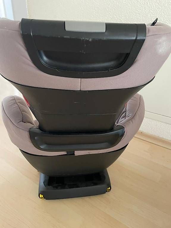 Seggiolini per auto: Kindersitz ISOFIX – Usato da Zürich venduto da Bemaniis200 1