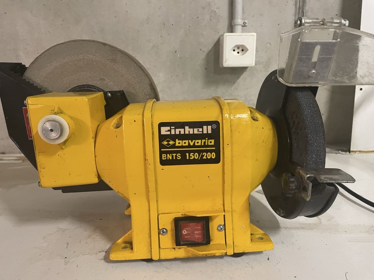 Einhell Schleifen & Polieren: Kombinations-Schleifmaschine Einhell Bavaria BNTS  – Gebraucht aus Oberrieden von son_b5mf
