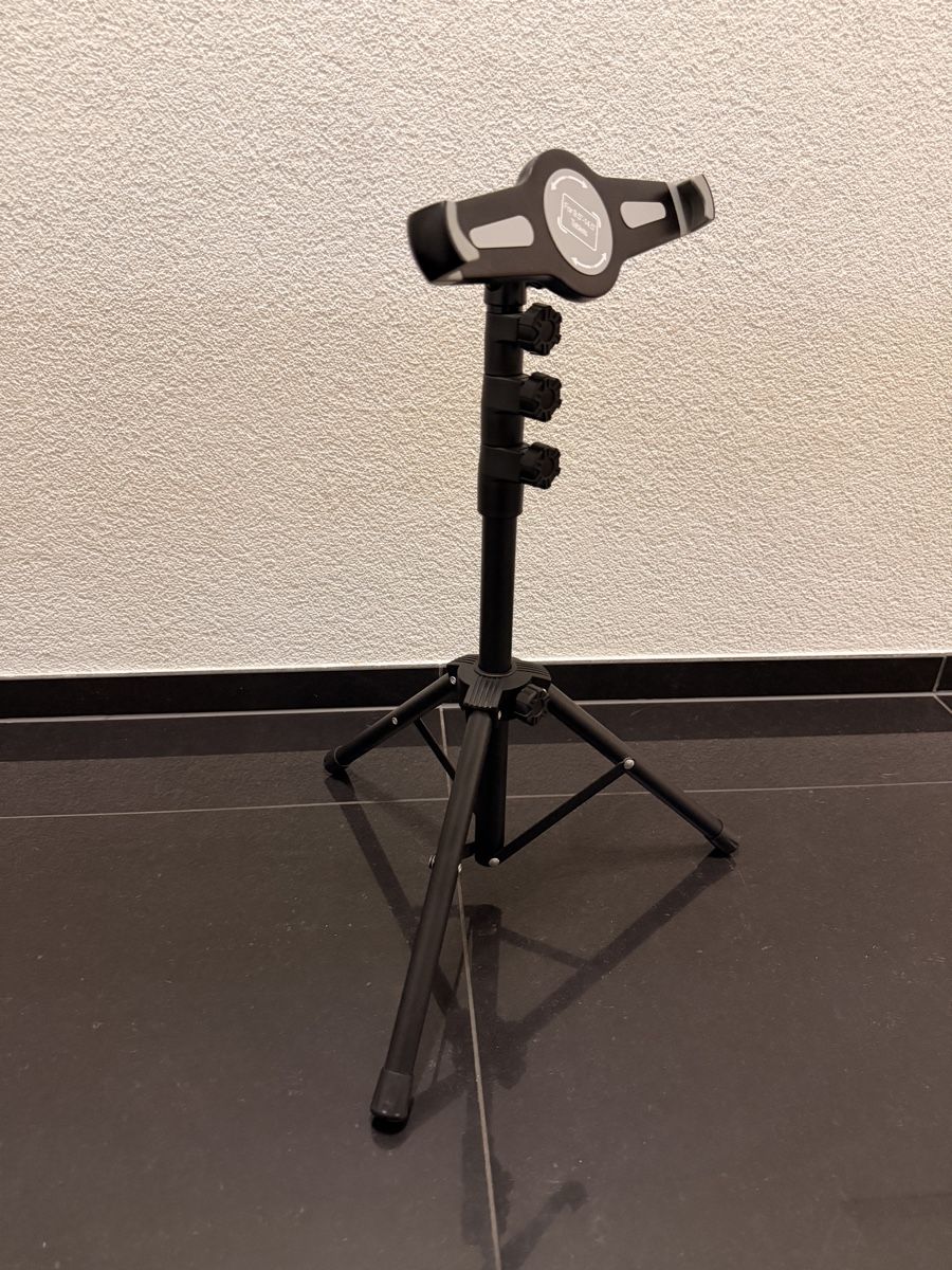 Staffa per monitor: Stativ mit Tablet Halterung schwarz guter Zustand – Usato da Orpund venduto da mar_qrp6 2