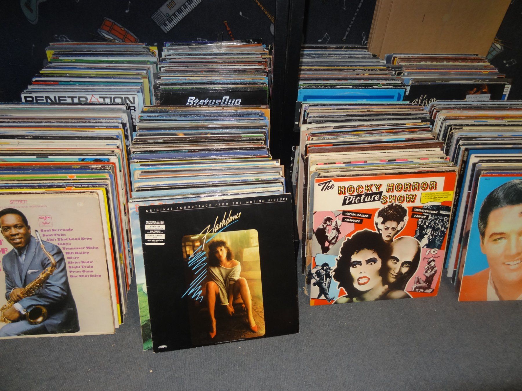 Dischi in vinile: Grosse Schallplatten Sammlung ca 500 Stück – Usato da luzern venduto da musicandart
