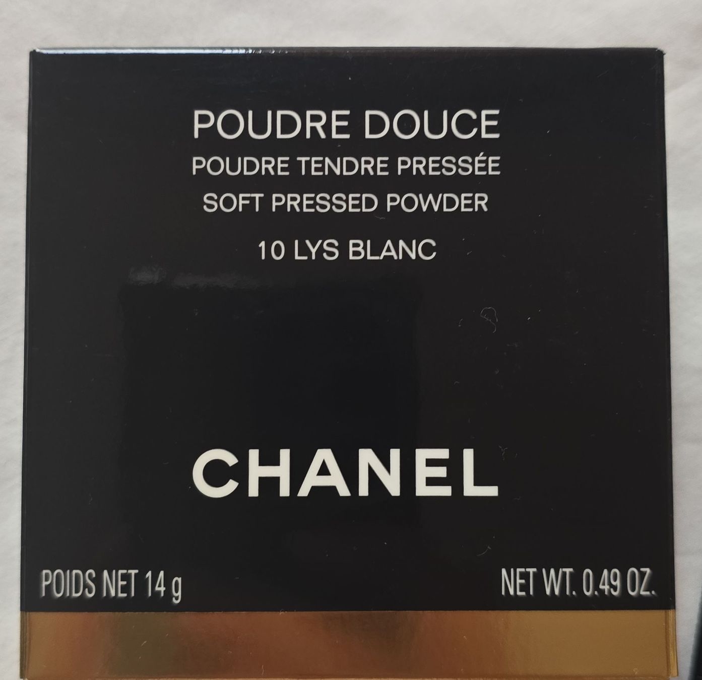 Chanel Make-up: CHANEL POUDRE DOUCE 10 LYS BLANC neuf – Neu und originalverpackt aus Martigny von zin_y9tt
