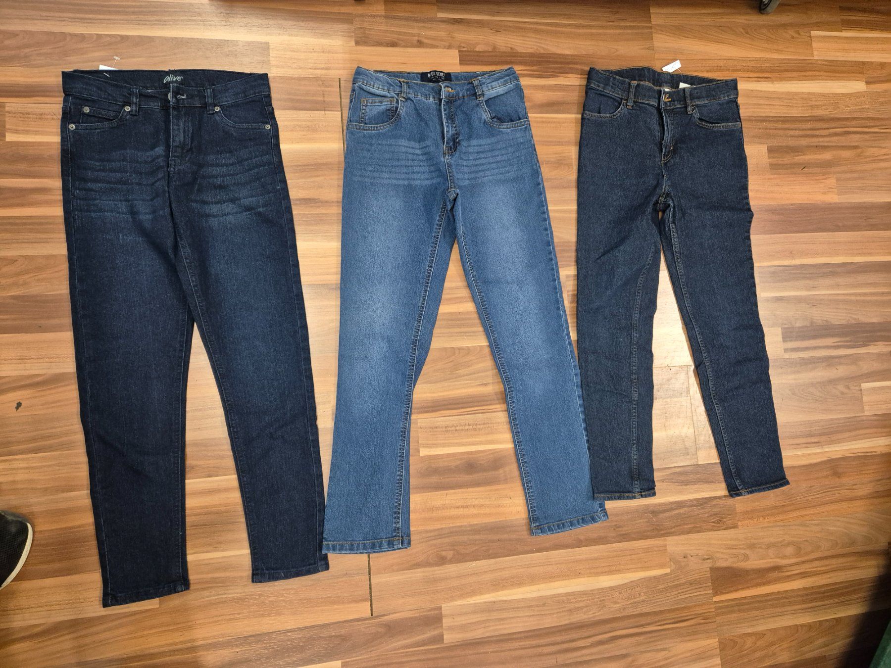 Pantaloni: 3er Set mädchen Jeans, gr 152 B9 – Usato da Schwarzenburg venduto da Flamingo07