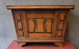 Praktischer Schuhschrank / Sitzbank aus Holz gebraucht