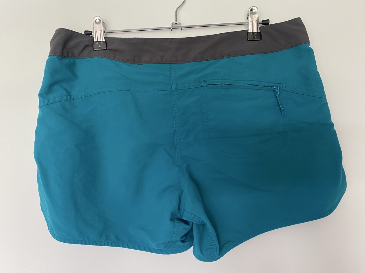Patagonia Pantaloni: Short Patagonia  – Usato da Bern venduto da fan_5r5l 1