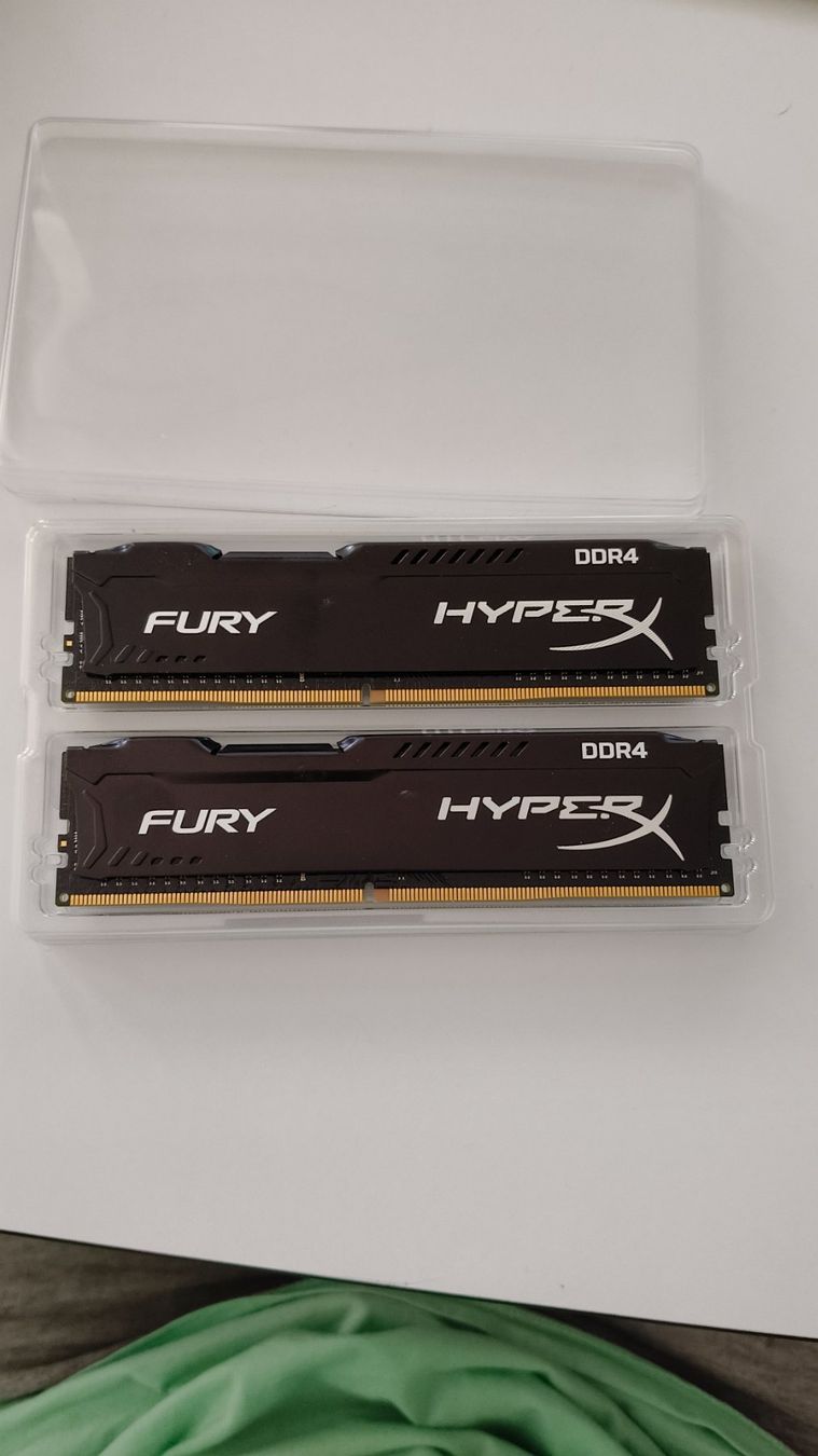 Hyperx Memoria / RAM: HyperX Fury 2x8GB DDR4 – Usato da Zürich venduto da MysticFart