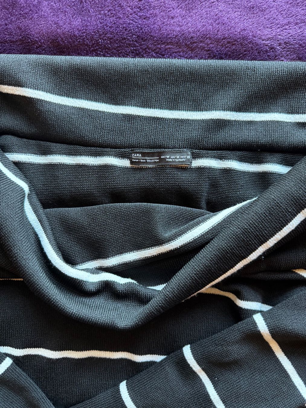 Zara Pullover & Sweatshirts: Damen Pullover schwarz-weiss gestreift – Gebraucht aus Aesch (Neftenbach) von Maece_ 3