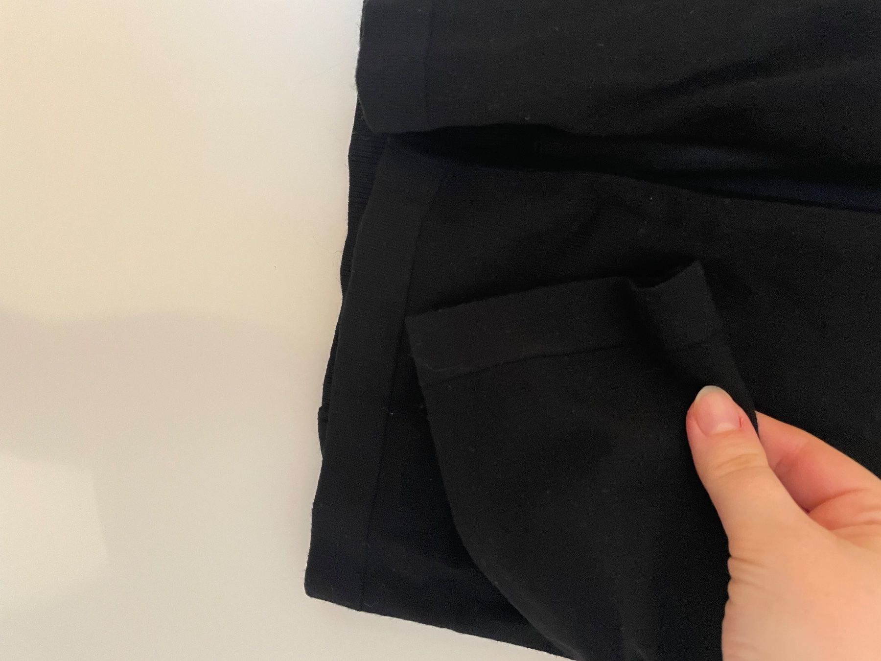 Phase Eight Bolero: Schwarzes Baumwoll Abendjäcken von Phase Eight Gr.40 – Usato da Münchenstein venduto da FamilieUlmi 1