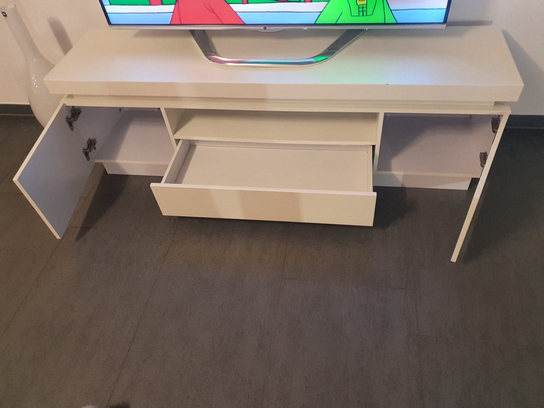 Interio Mobili TV: TV Möbel Breite 1.60m / Weiss – Usato da Altendorf venduto da caj_hry2 1
