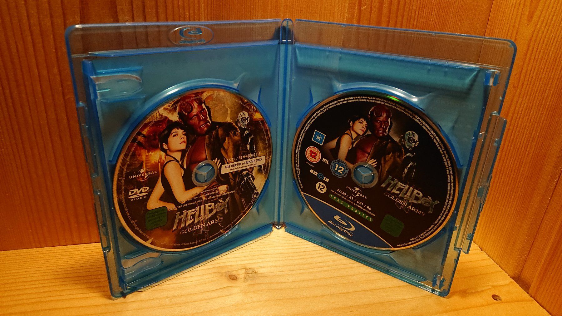 Alle DVDs: HELLBOY Die Goldene Armee Blu-Ray – Gebraucht aus Wilderswil von Exebub 2