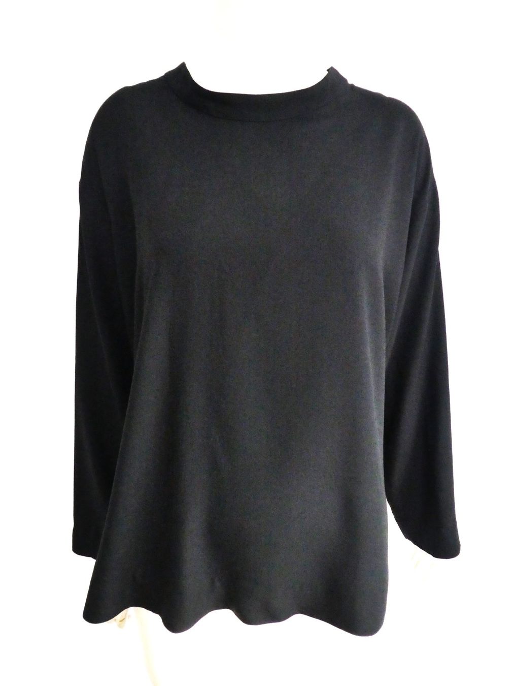 Weekday Blusen: WEEKDAY edle Bluse Oversize neuwertig, Gr. S/M – Neu (gemäss Beschreibung) aus Berneck von chouchou1415