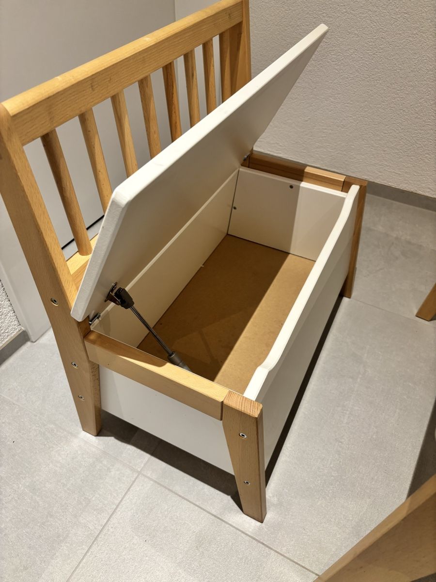 Set di tavolo e panche: Kinder Tisch mit Stühlen/Sitzbank – Usato da Lüterkofen venduto da mucki120 2