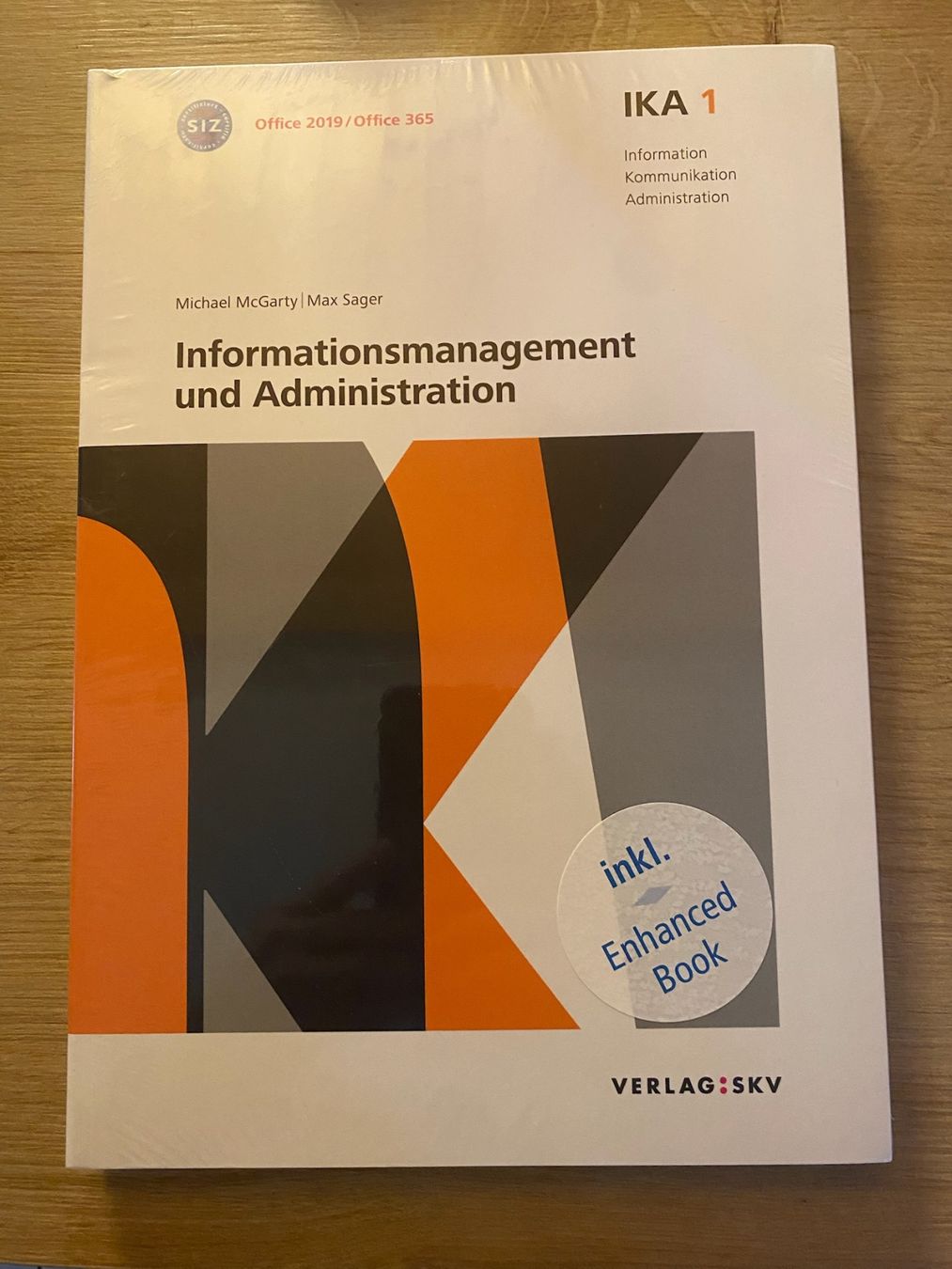 Libri: IKA 1: INFORMATIONSMANAGEMENT UND ADMINISTRATION OVP – Nuovo e nell'imballaggio originale da Lausen venduto da Pesche31
