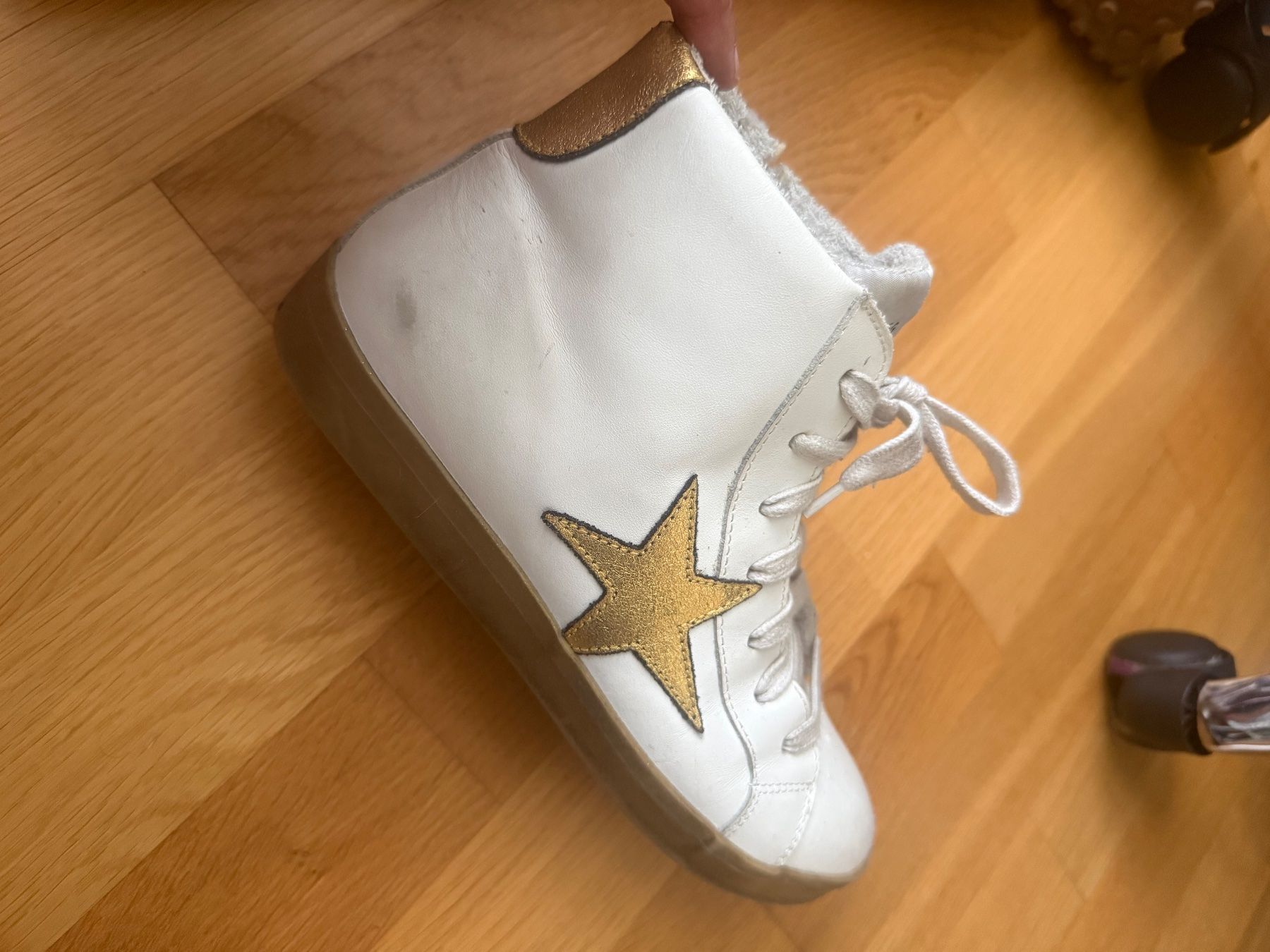 Chaussures femmes: Maroquinerie italienne – D'occasion à Boudry par laetite