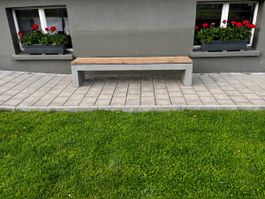 Gartenbank/Sitzbank aus Beton mit Holz, neuwertig!