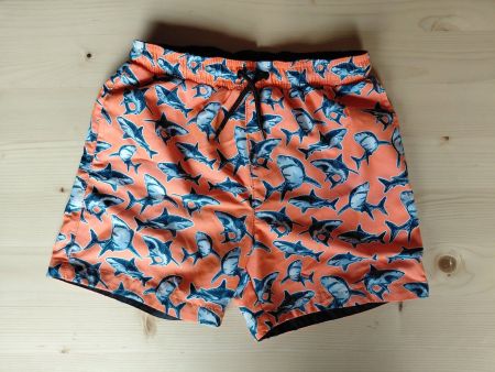 Coole Badeshorts Gr. 134
