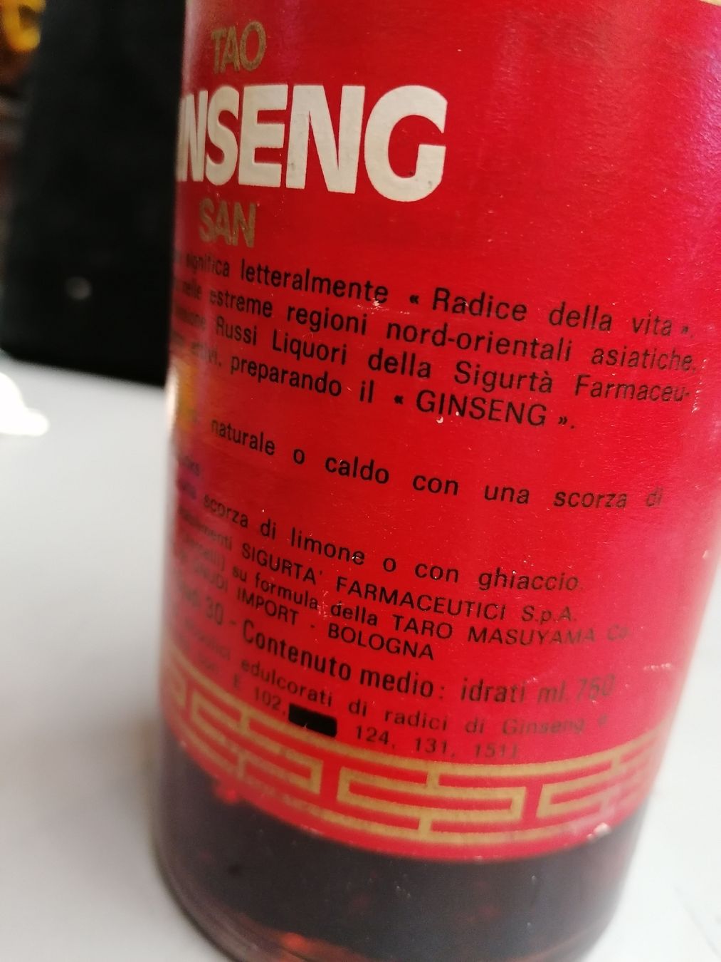 Spirituosen: GINSENG RUSSI – Gebraucht aus Genève von Leboucheoreilles 5