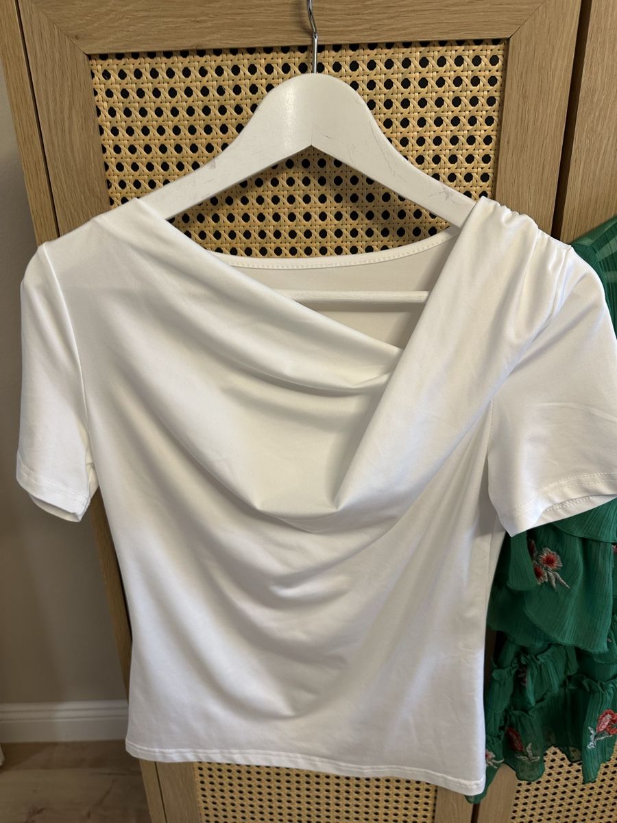 T-shirt: 2 T-Shirt  Gr S – Usato da Volketswil venduto da Sina008 3